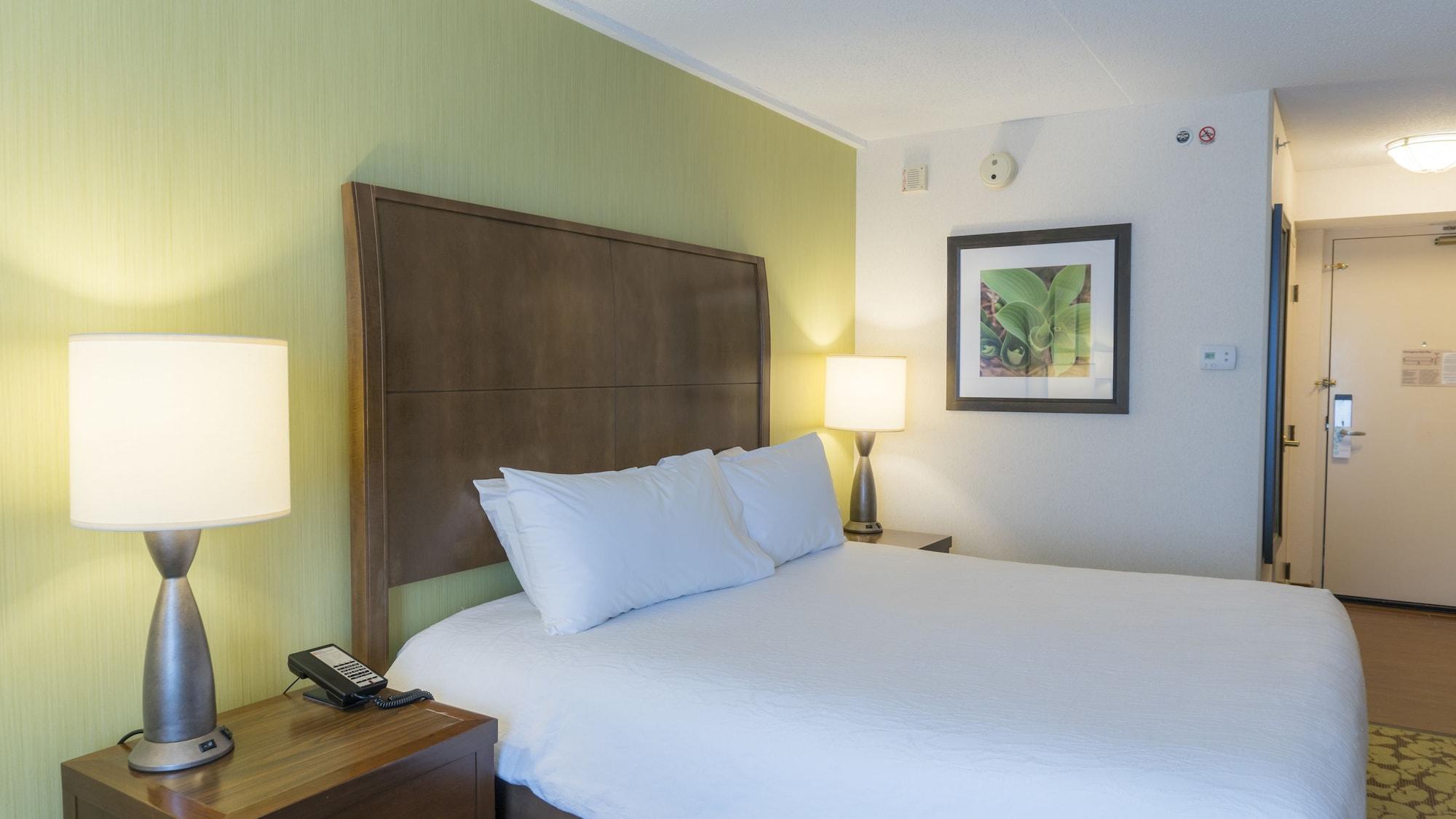 Hilton Garden Inn פלימות' מראה חיצוני תמונה