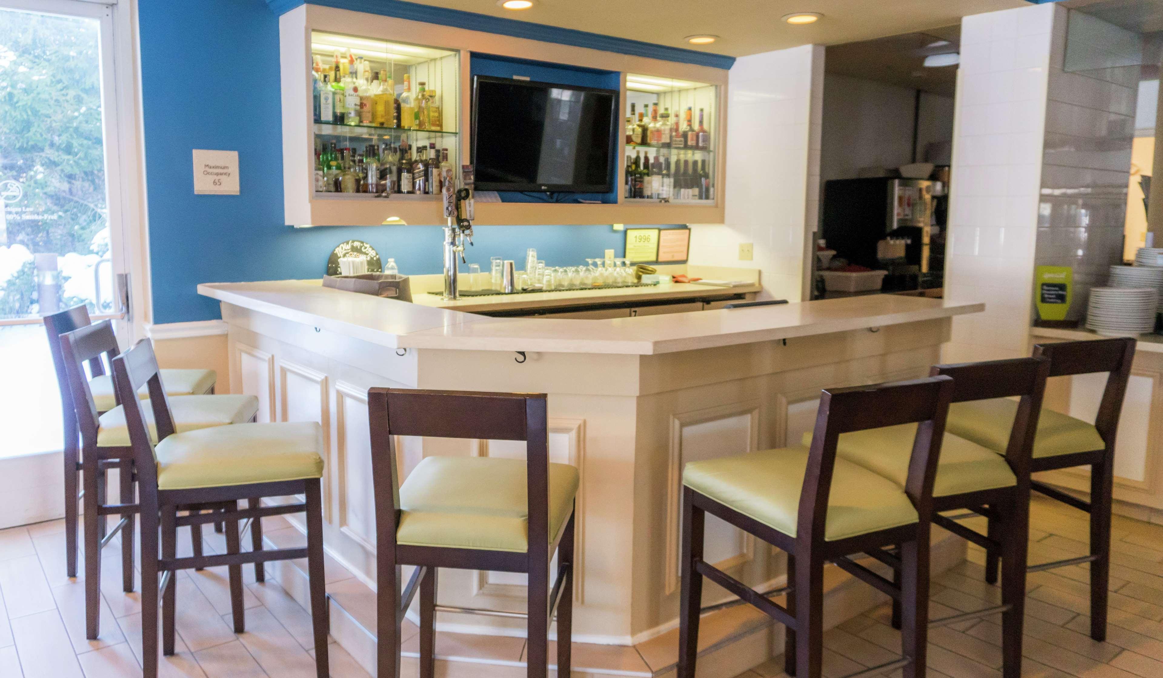 Hilton Garden Inn פלימות' מראה חיצוני תמונה