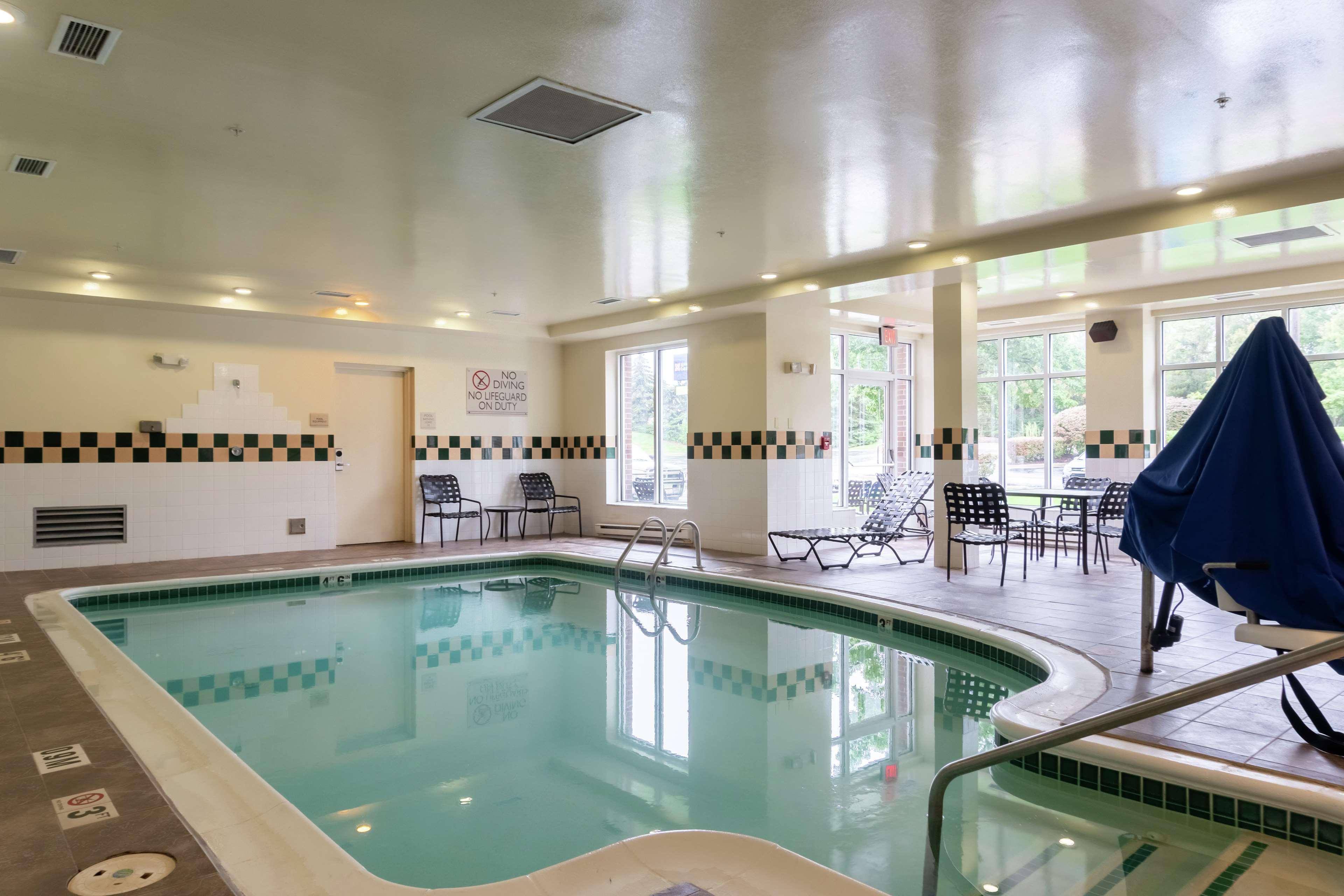 Hilton Garden Inn פלימות' מראה חיצוני תמונה