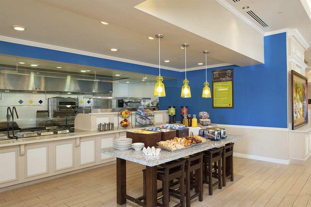 Hilton Garden Inn פלימות' מראה חיצוני תמונה