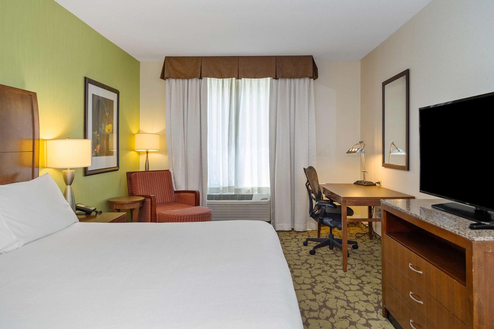 Hilton Garden Inn פלימות' מראה חיצוני תמונה