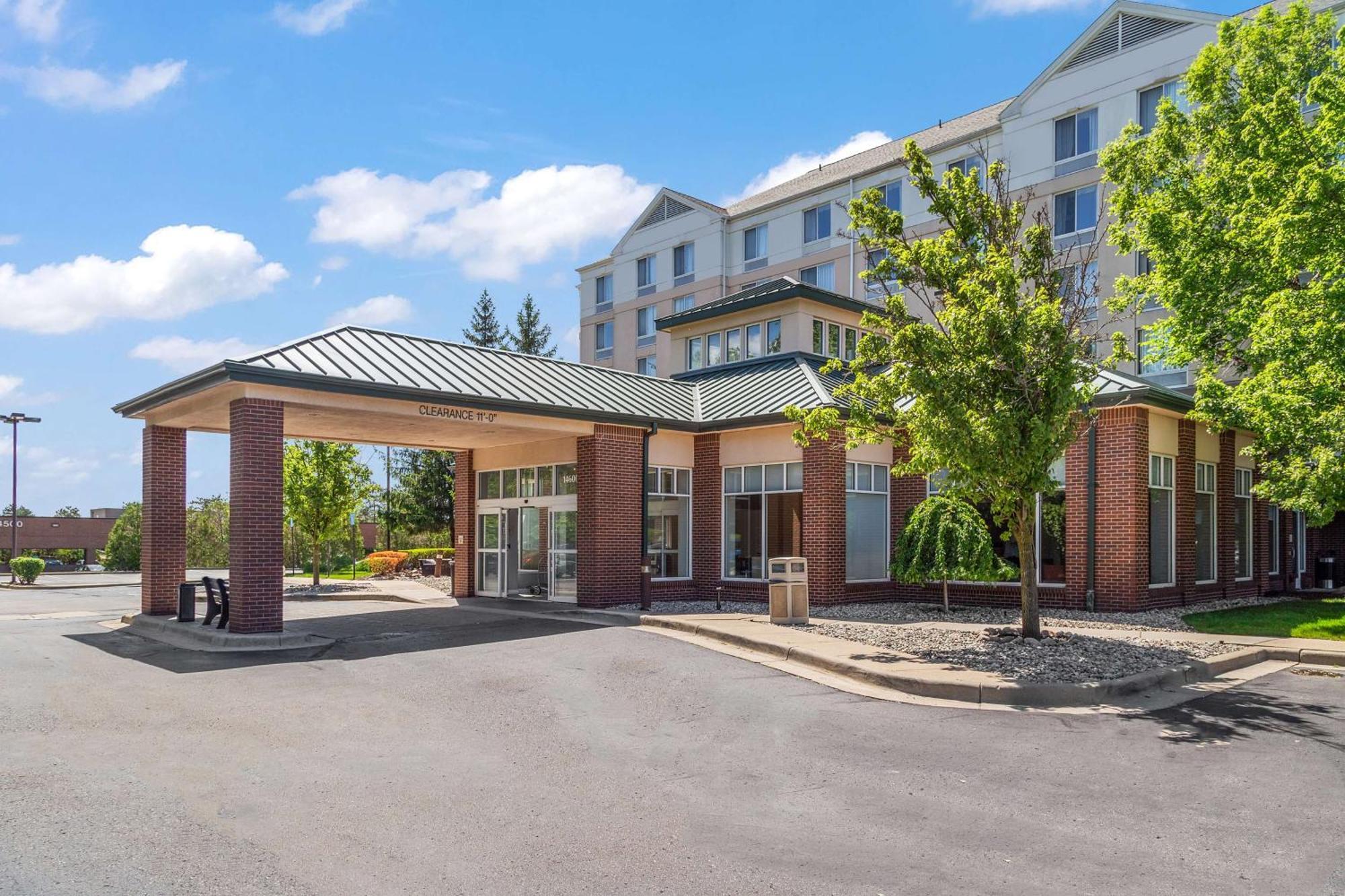 Hilton Garden Inn פלימות' מראה חיצוני תמונה